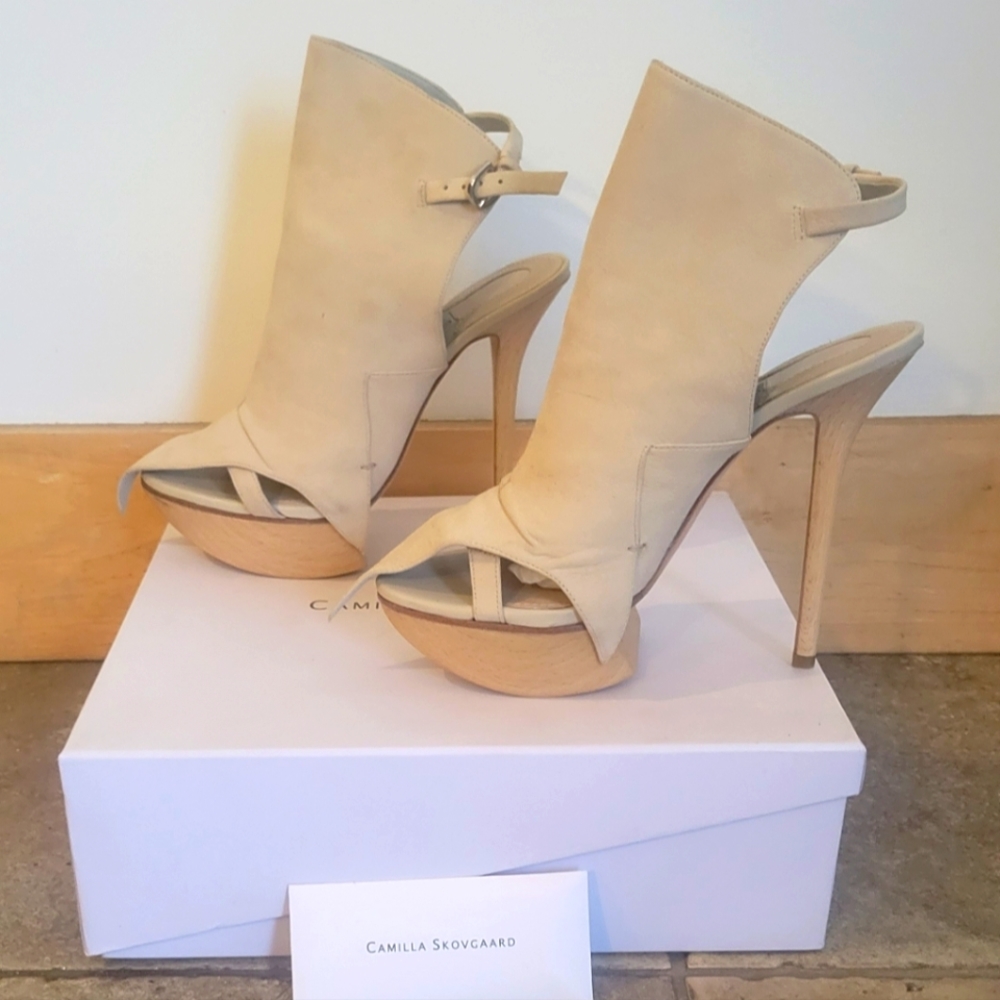SALE💯Authentic Camilla Skovgaard Stiletto Shoes